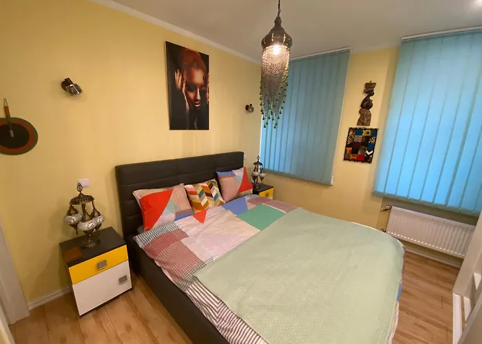 Orient Express In The Center Of Dzīvoklis