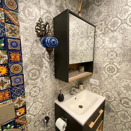 Orient Express In The Center Of *