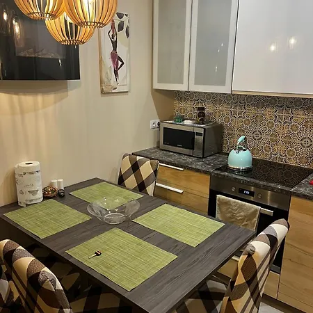 Orient Express In The Center Of *